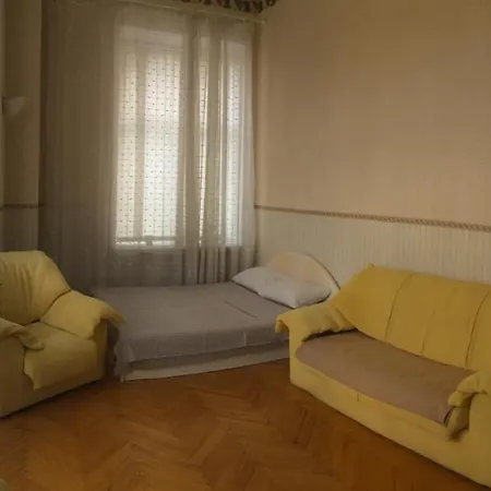 Двухкомнатная Квартира В Центре Одессы На Маразлиевской Apartment Odesa