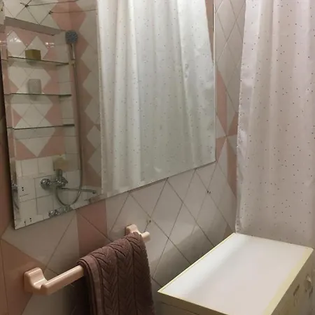 Apartment Двухкомнатная Квартира В Центре Одессы На Маразлиевской Odesa